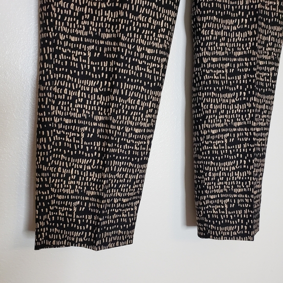 NEW LOFT Marisa Modern  Black Cream Abstract Cropped Pants Stretch Ankle Summer - Picture 3 of 14